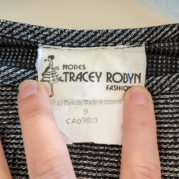 Woman's Silver Shimmer Top, Size S - Picture 4 of 5